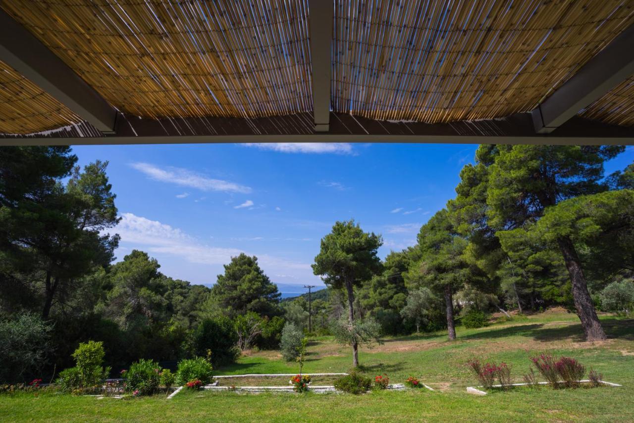 Forest Resort Suites Skiathos ترولو المظهر الخارجي الصورة